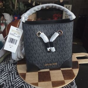 Michael Kors Mercer Small Logo Bucket Bag